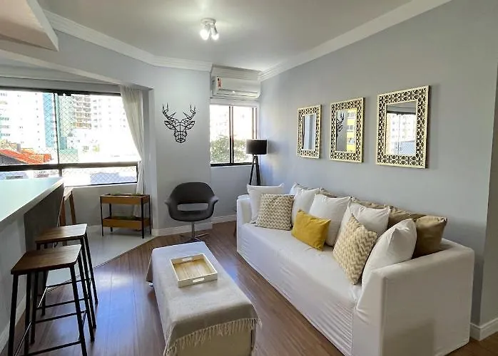 Apartamento Decorado Coral