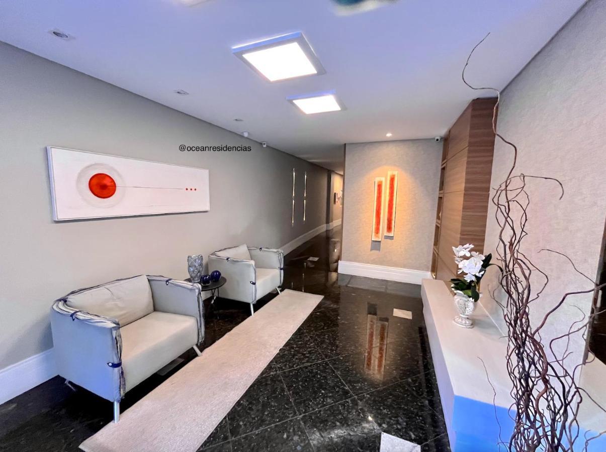 Decorado Coral Apartment