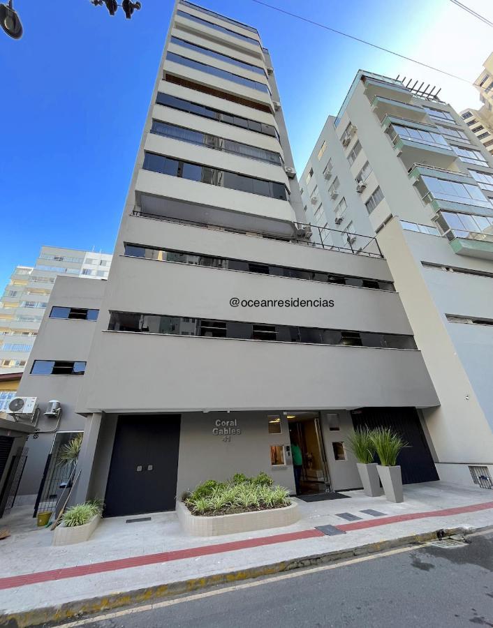 Apartamento Decorado Coral *
